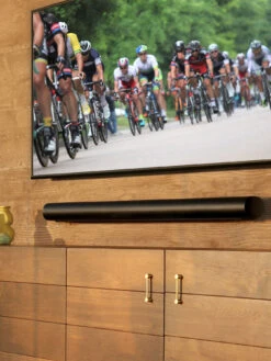 Sonos Arc Soundbar 7 Sonos Arc Soundbar -Lifestyle Shop A212255 4