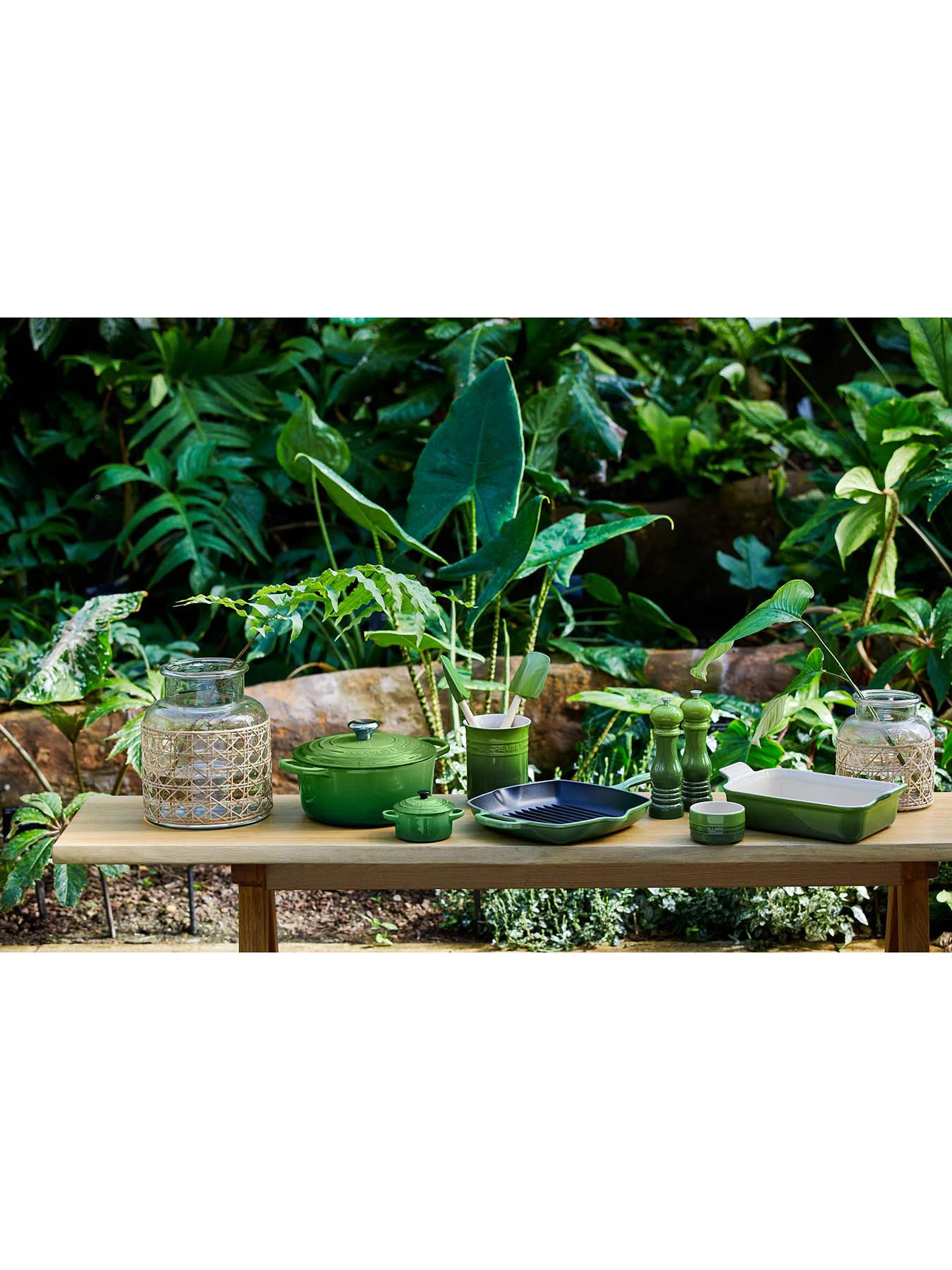 Le Creuset Stoneware Heritage Rectangular Dish 6 Le Creuset Stoneware Heritage Rectangular Dish - Image 6