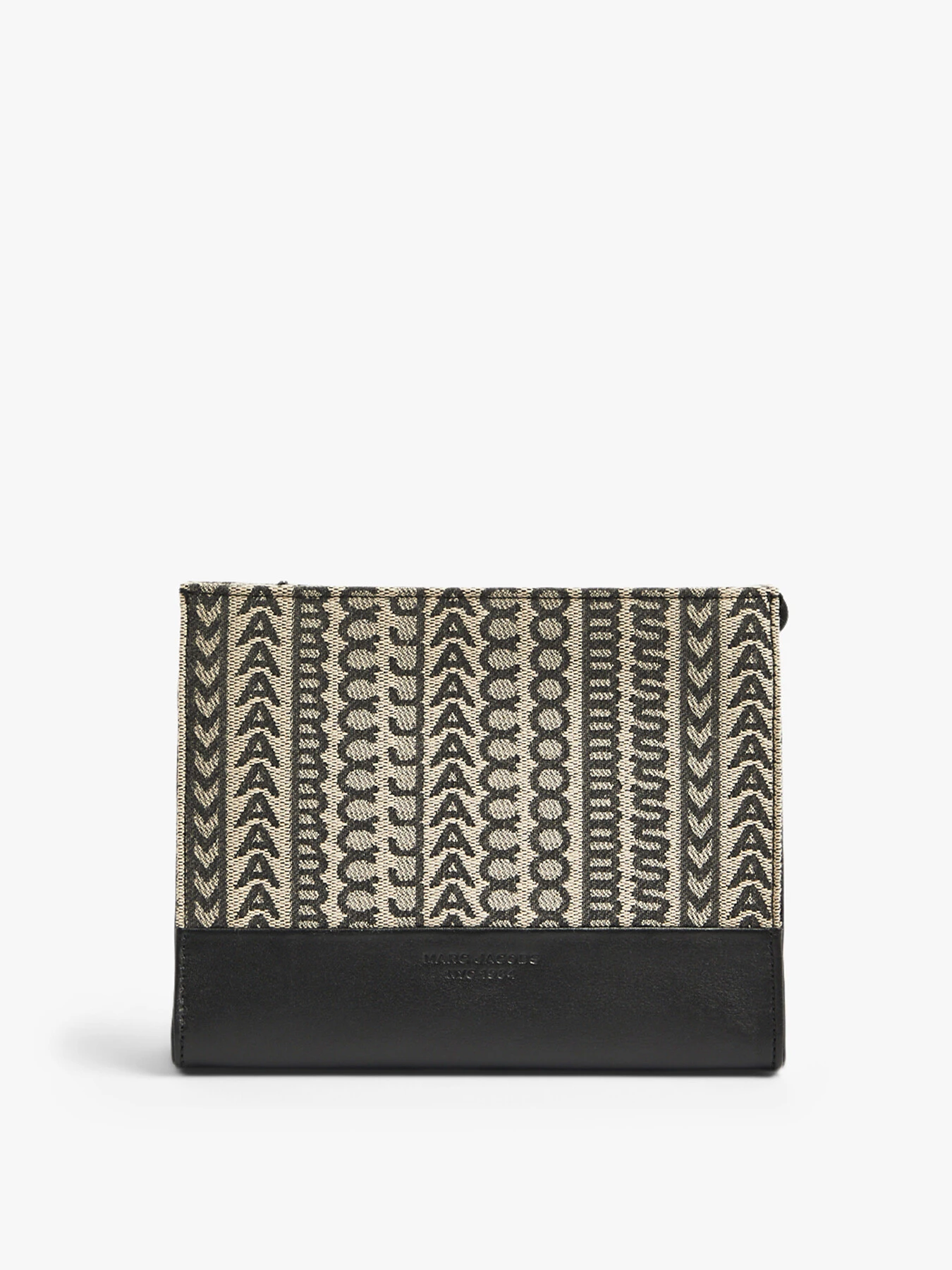 Marc Jacobs The Mono Jacquard Travel Pouch 1 Marc Jacobs The Mono Jacquard Travel Pouch
