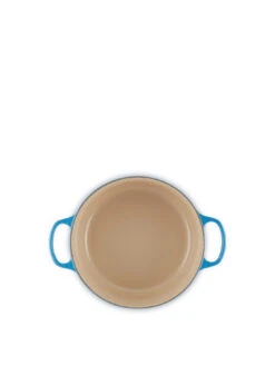 Le Creuset Signature Cast Iron Round Casserole 20cm 11 Le Creuset Signature Cast Iron Round Casserole 20cm -Lifestyle Shop A644302 4