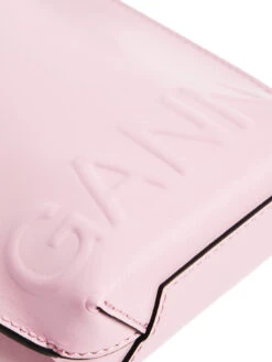 Ganni Banner Small Crossbody -Lifestyle Shop A652109 2
