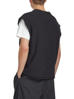 Jacquard Logo Vest -Lifestyle Shop A654749 3