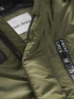 Calvin Klein Jeans Essential Puffer Jacket 6 Calvin Klein Jeans Essential Puffer Jacket -Lifestyle Shop IB0IB01276 LB6 2